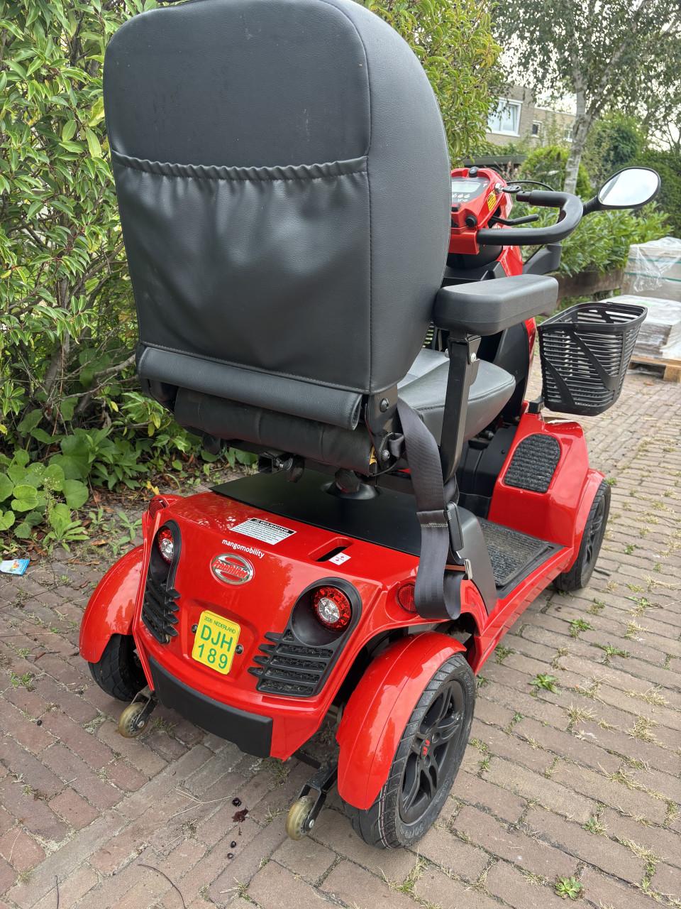 Mango Freerider F1 scootmobiel 630 KM 4wielen  snelheid