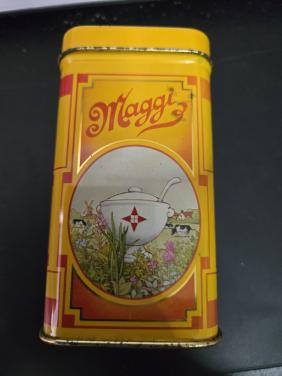 Vintage Maggi-blik uit de jaren 40 tot 60, 11x6x6 cm