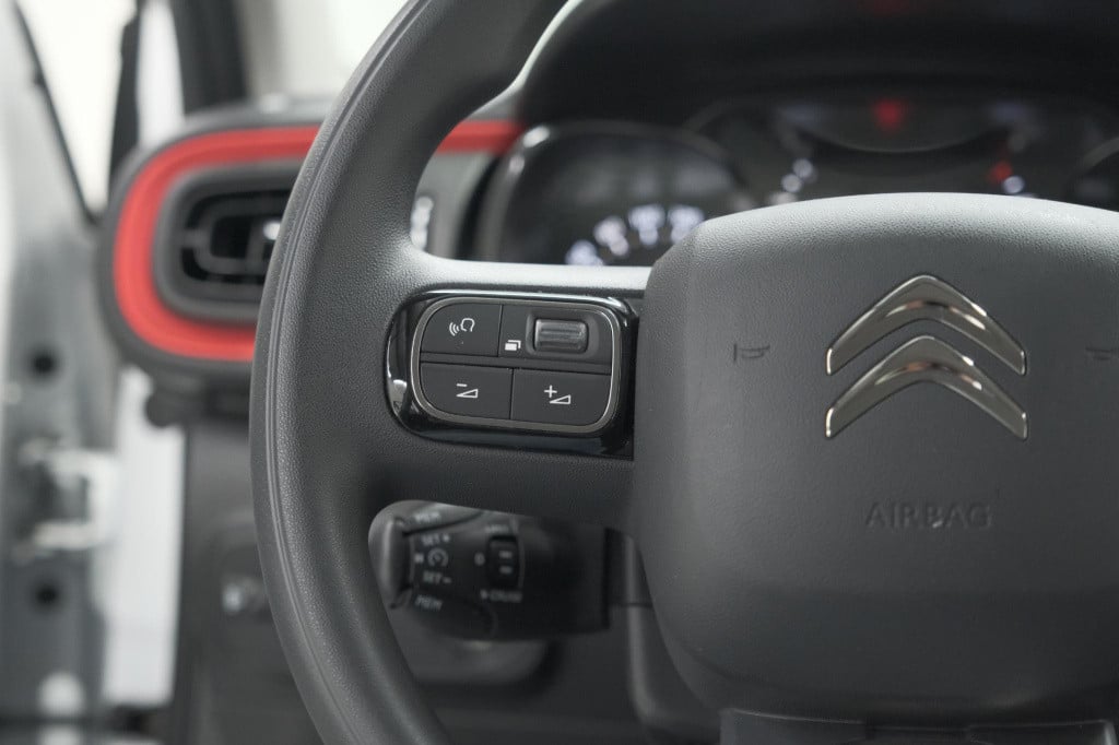 Citroen C3 puretech 82 c-series | parkeersensoren | navigatie | climate con