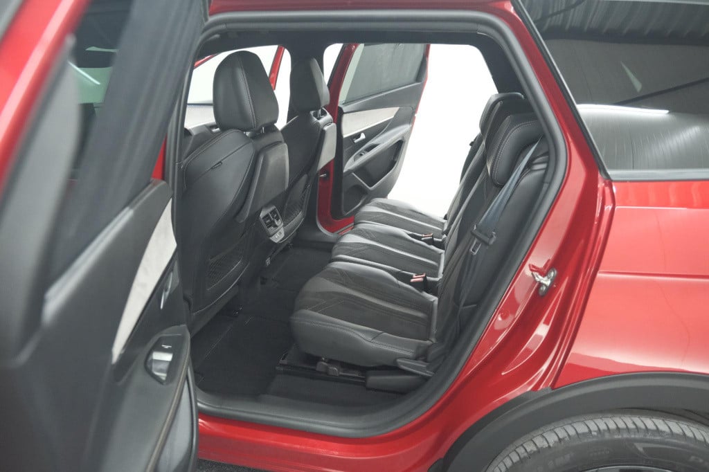 Peugeot 5008 puretech 130 eat8 gt black pack | elektrische kofferklep | cam