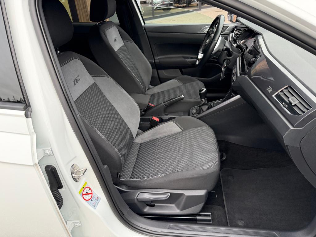 Volkswagen Polo 1.0 tsi 2x r-line | camera | cruise | carplay | climate | r