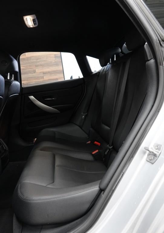 BMW 4 Serie gran coupé 420i high executive | pdc | cruise | navi | xenon |