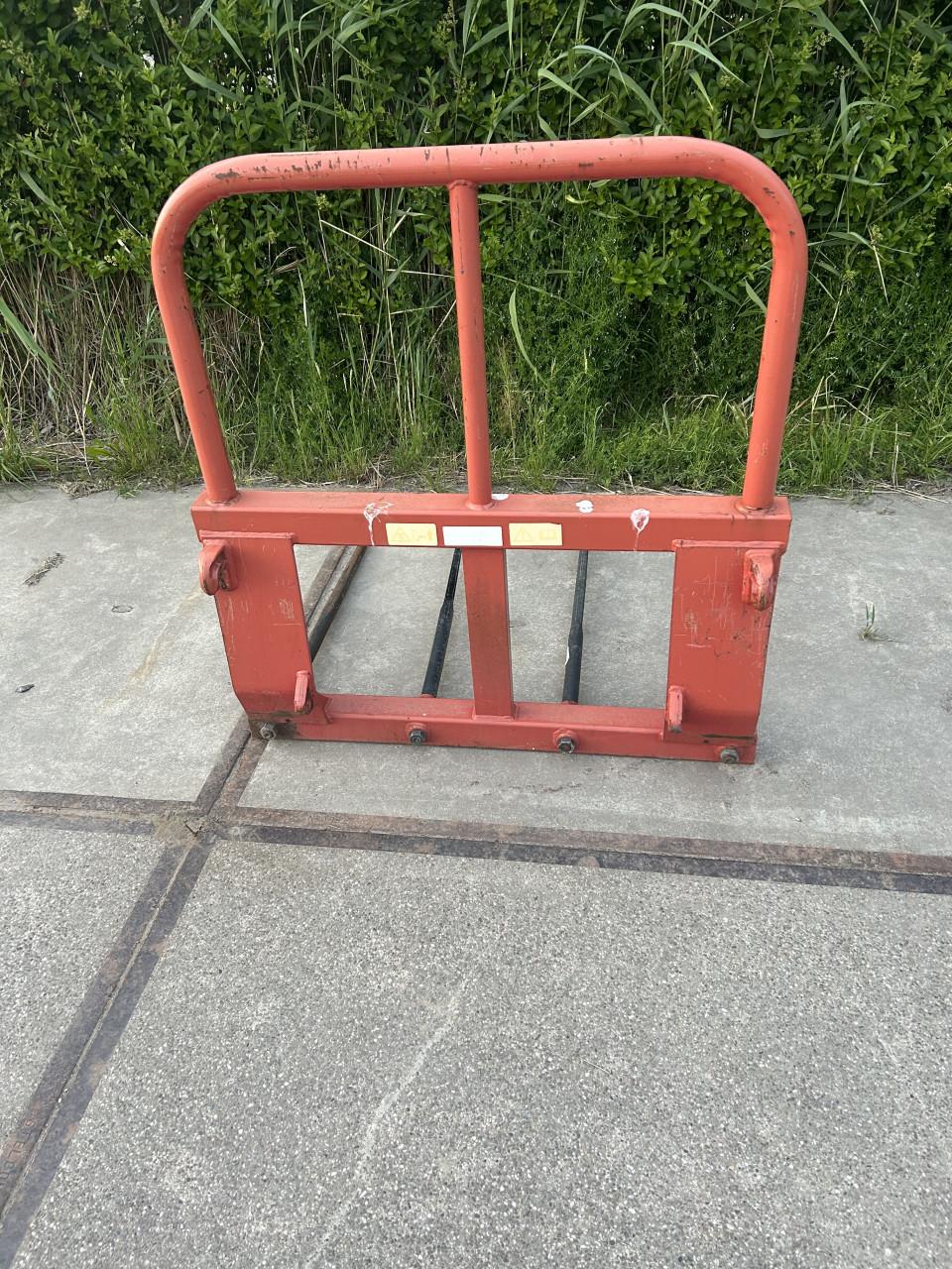 Balen prikker