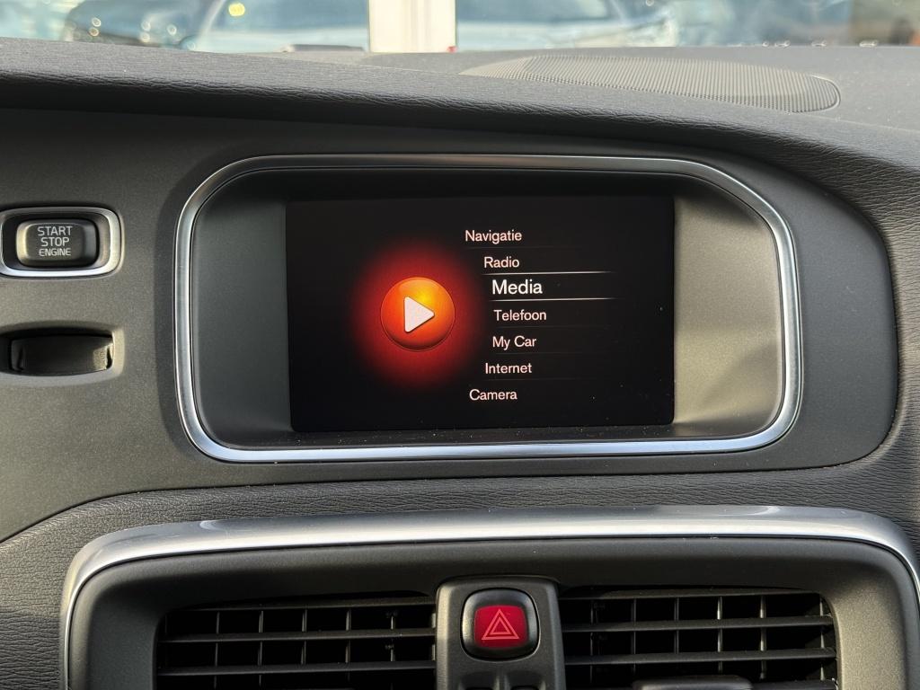 Volvo V40 cross country t3 153pk aut6 polar+ luxury| panodak| camera| leder