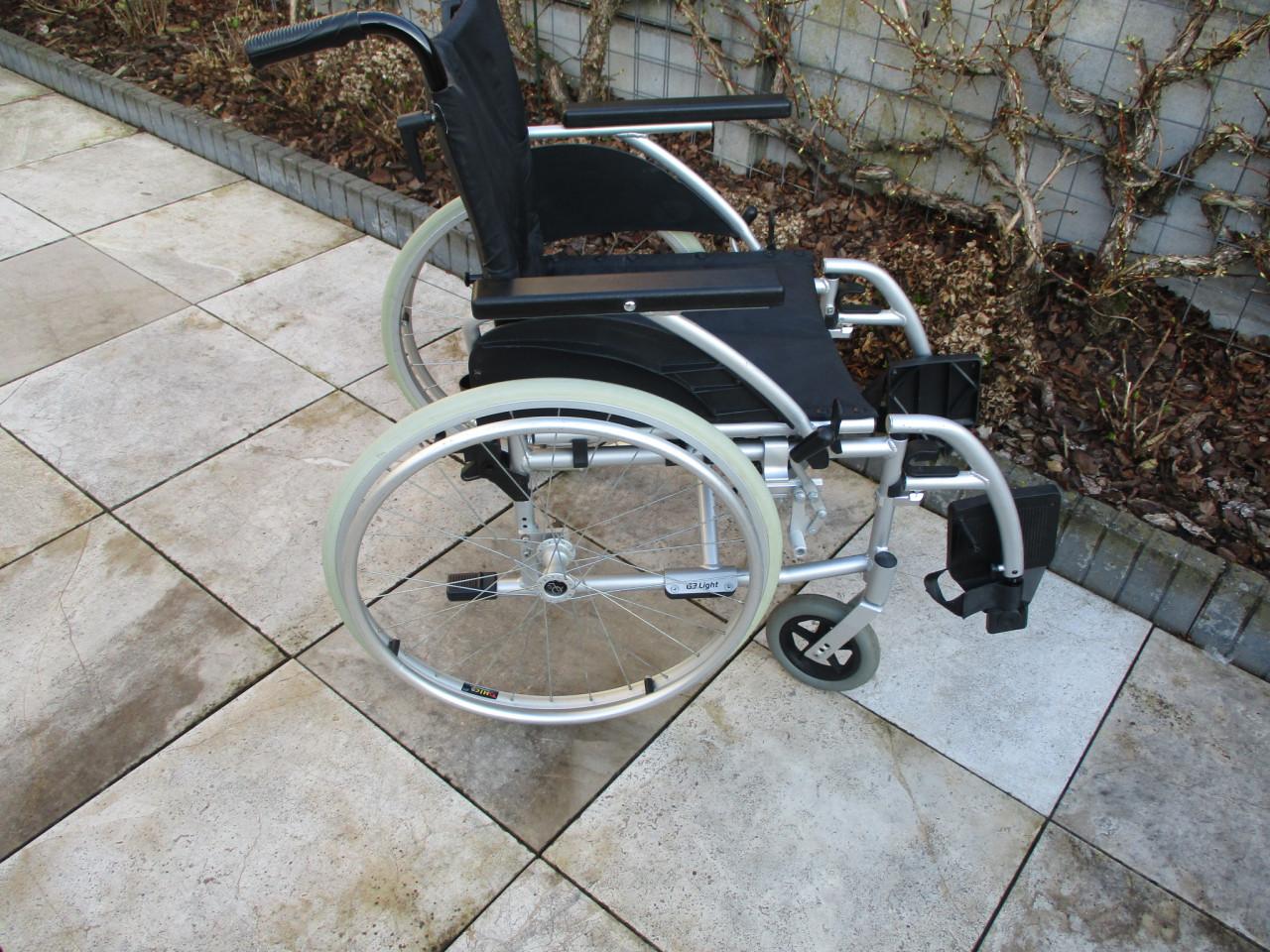 Zgan Excel G3 Light opvouwbare lichtgewicht rolstoel met anti-lekbanden