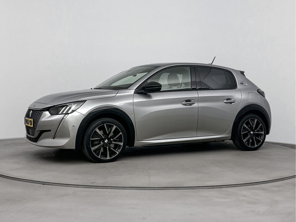 Peugeot 208 ev gt 350 50 kwh | 1e eigenaar | panoramadak |