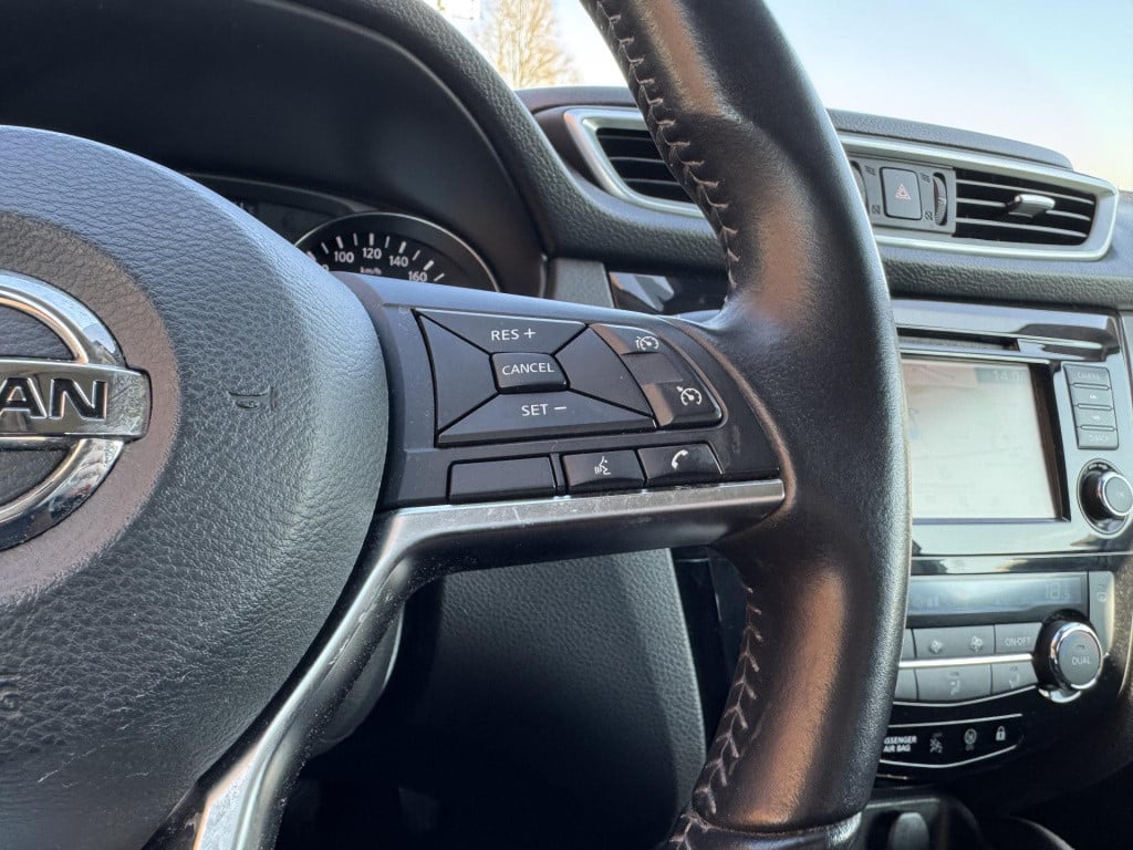 Nissan Qashqai 1.3 dig-t n-motion | trekhaak | panoramadak | apple carplay/