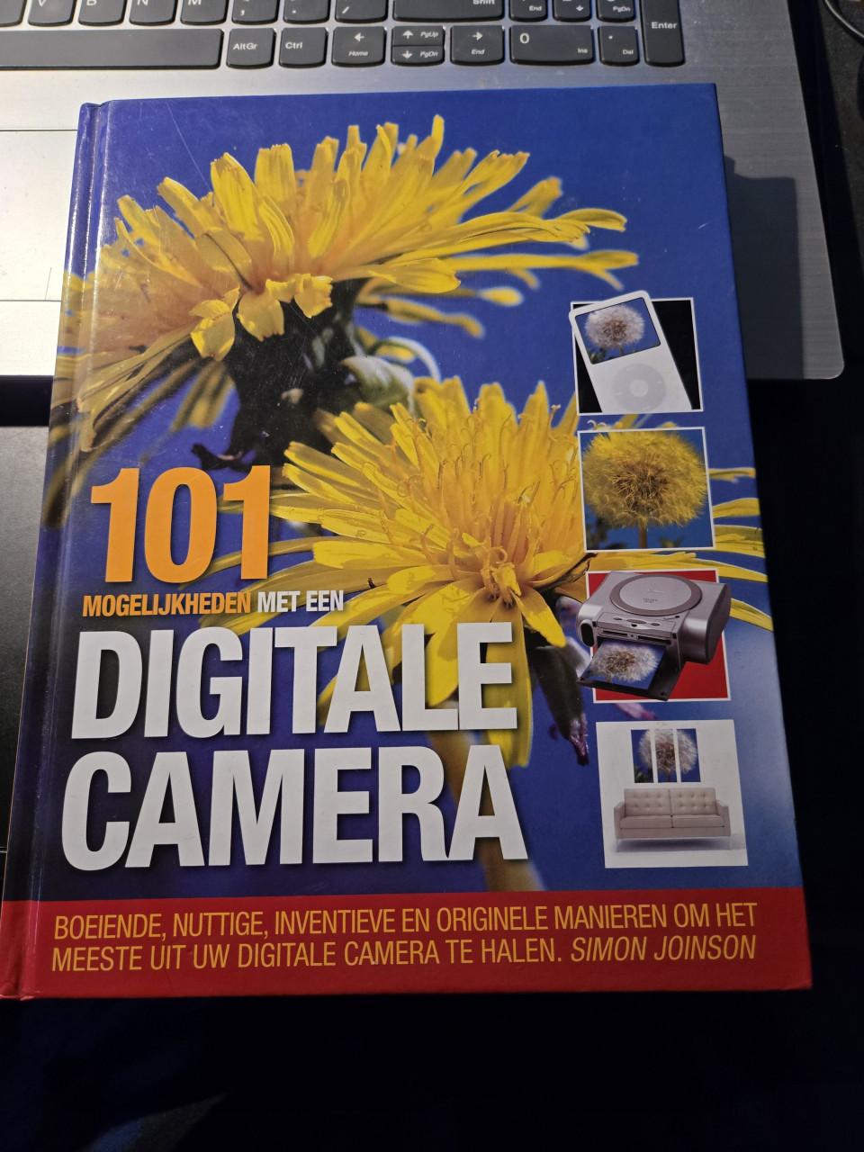 Boek "101 Mogelijkheden met een digitale camera" van Simon Joinson.