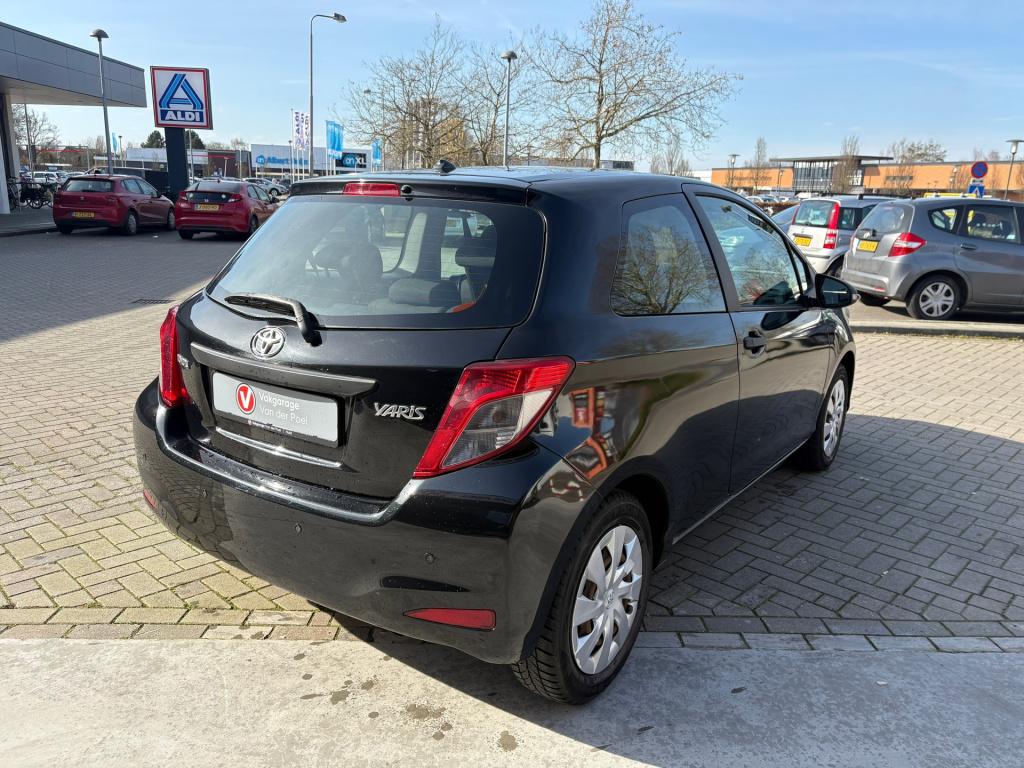Toyota Yaris 1.0 vvt-i aspiration