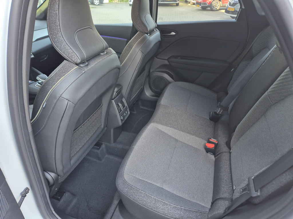 Renault Captur 1.3 mild hybrid 160 edc automaat techno nieuw model, 160pk!,