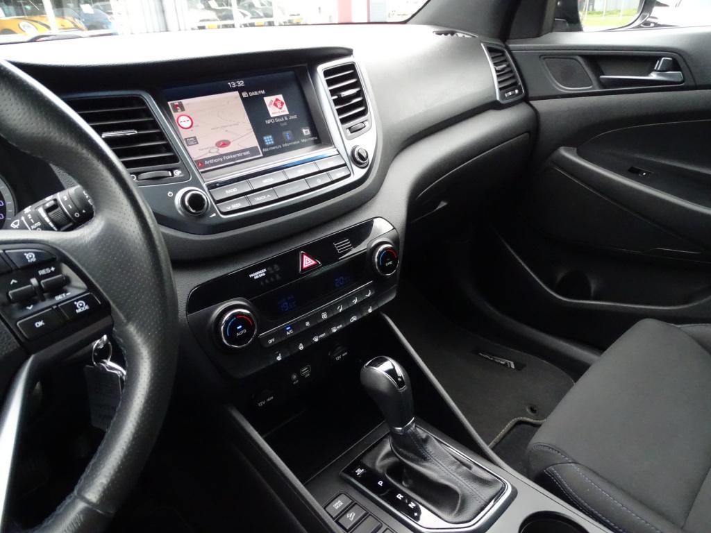 Hyundai Tucson 1.6 t-gdi comfort 4wd automaat | stoel-&stuurverwarming | tr