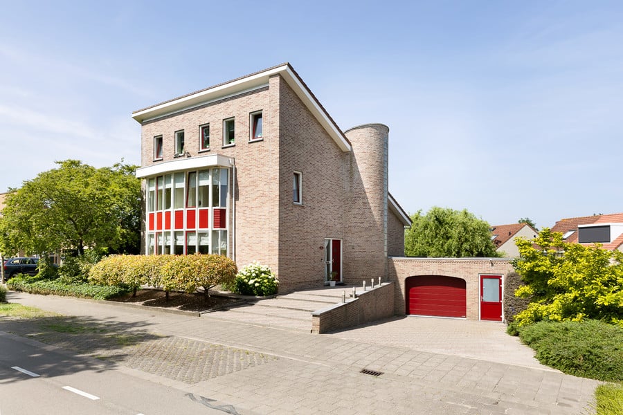 Te koop: Riante Villa.