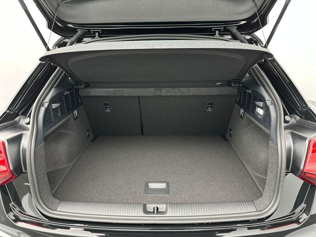 Audi Q2 35 tfsi s edition