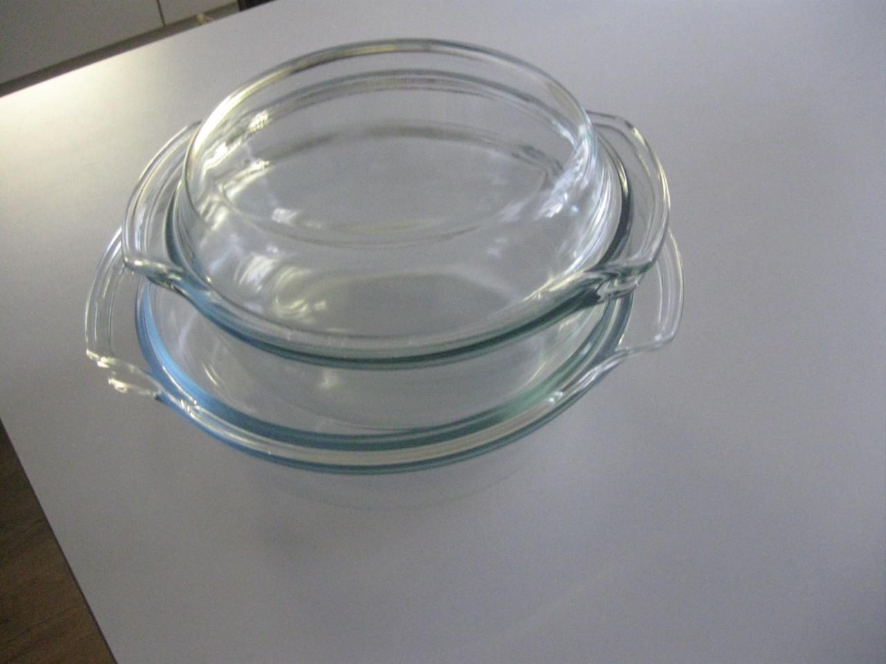 2 Glazen ovenschalen