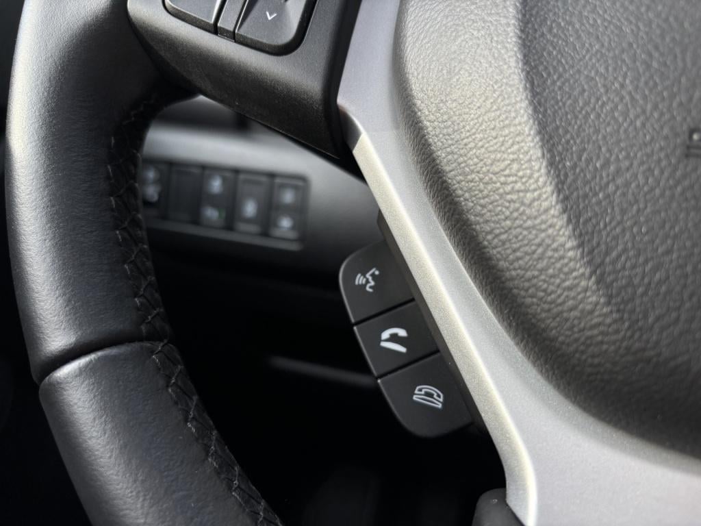 Suzuki Vitara style 1.4 boosterjet smart hybrid/ panoramadak