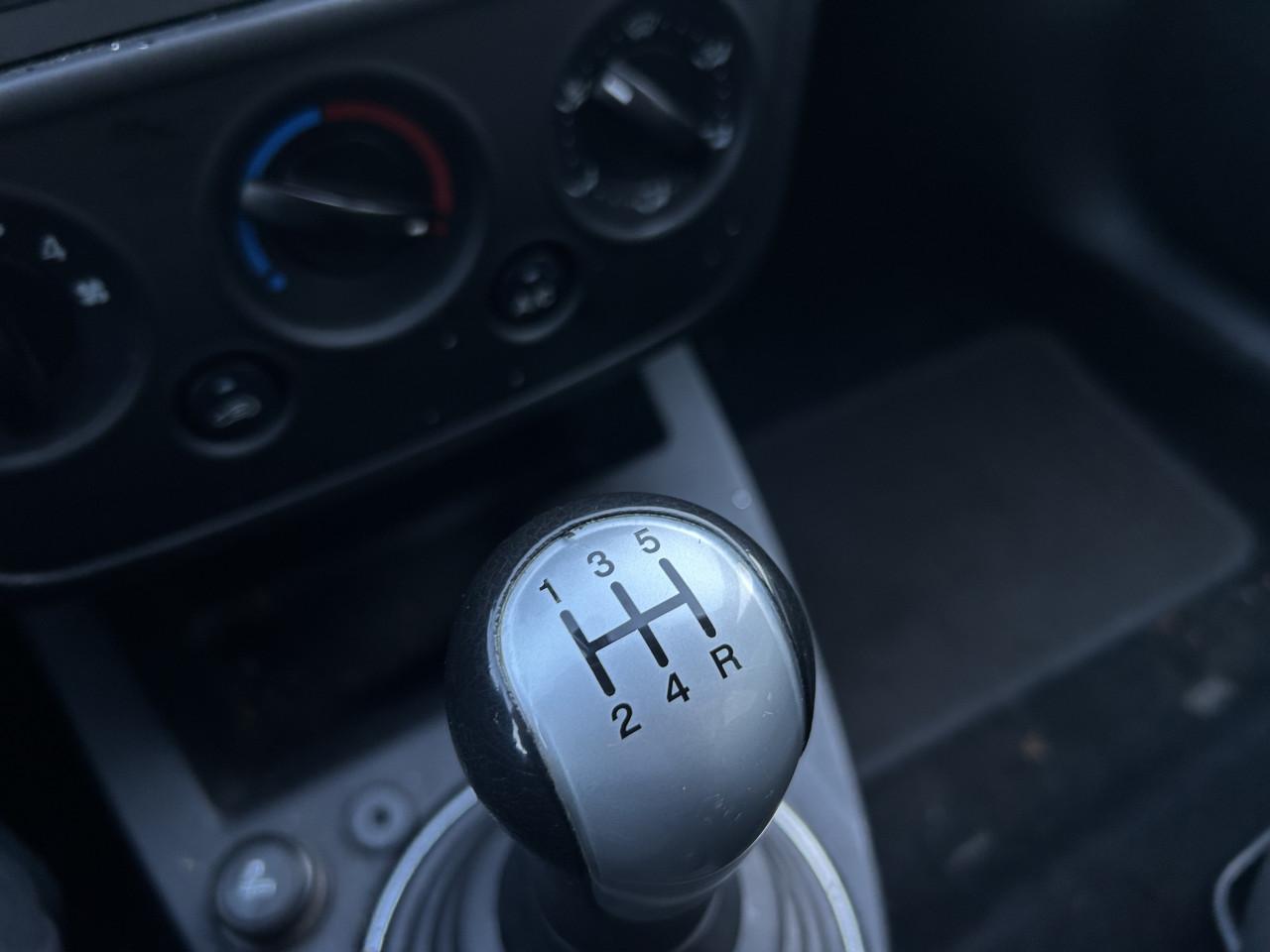 Ford Fiesta 1.4-16V Ambiente|APK|AIRCO|