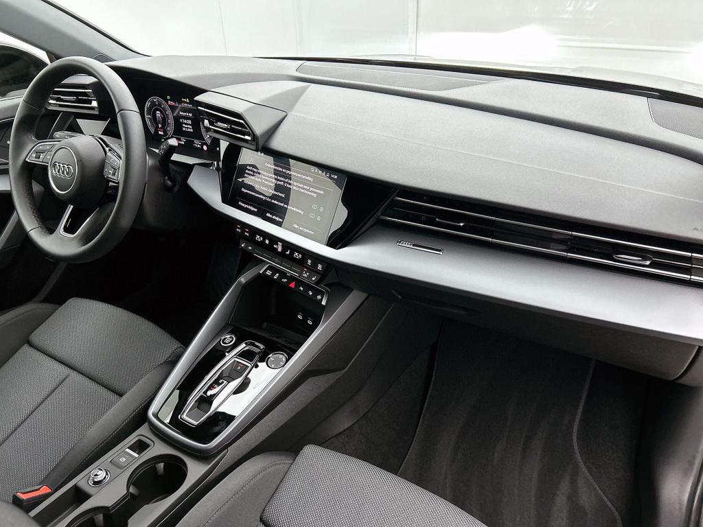 Audi A3 sportback 45 tfsi e s edition competition | automaat | panoramadak 