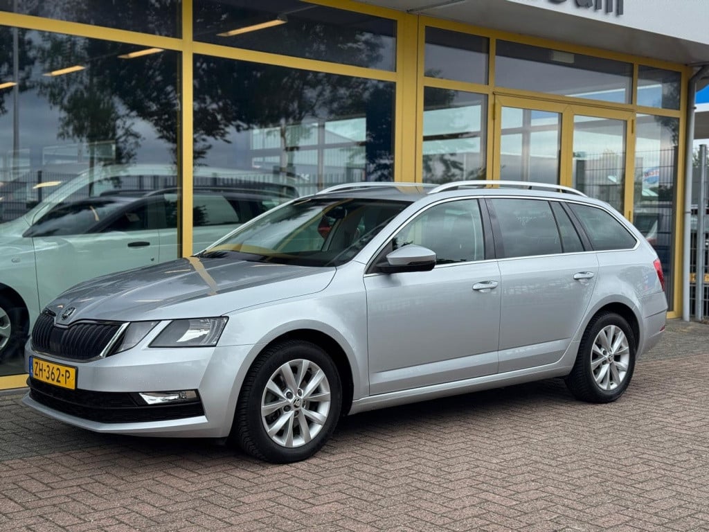 Skoda Octavia combi 1.0 tsi grt amb. bns