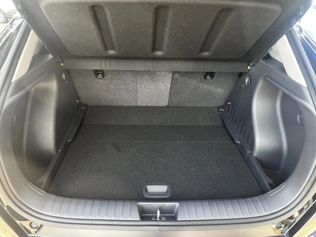 Hyundai Kona 1.6 gdi hev comfort smart, camera, carplay enz.. nieuwstaat!!