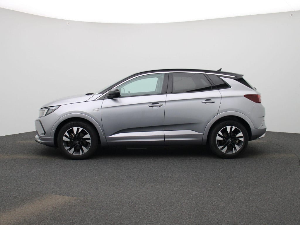 Opel Grandland 1.2 turbo business elegance | camera | navigatie | climate c