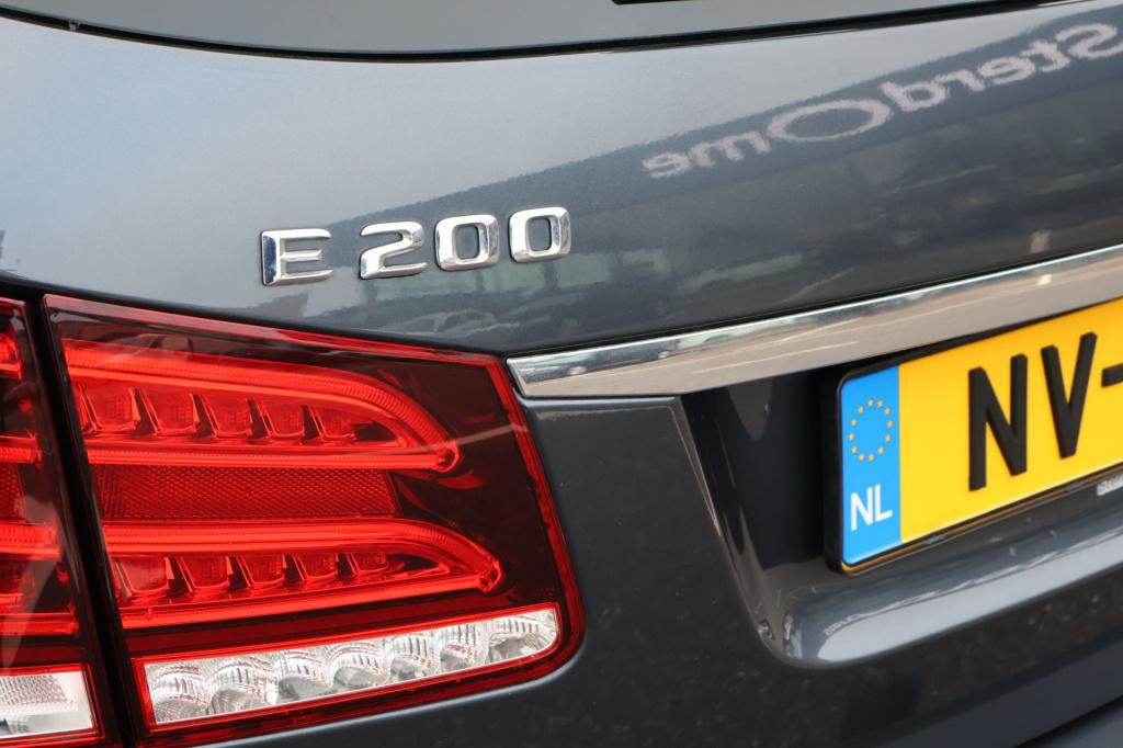 Mercedes-Benz E-Klasse estate 200 ambition elegance l airconditoning l afne