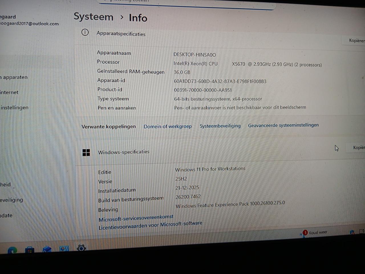 Dell pc 2x intel xeon , 32gb RAM, 250gb ssd, 1tb hdd, windows 11 prod