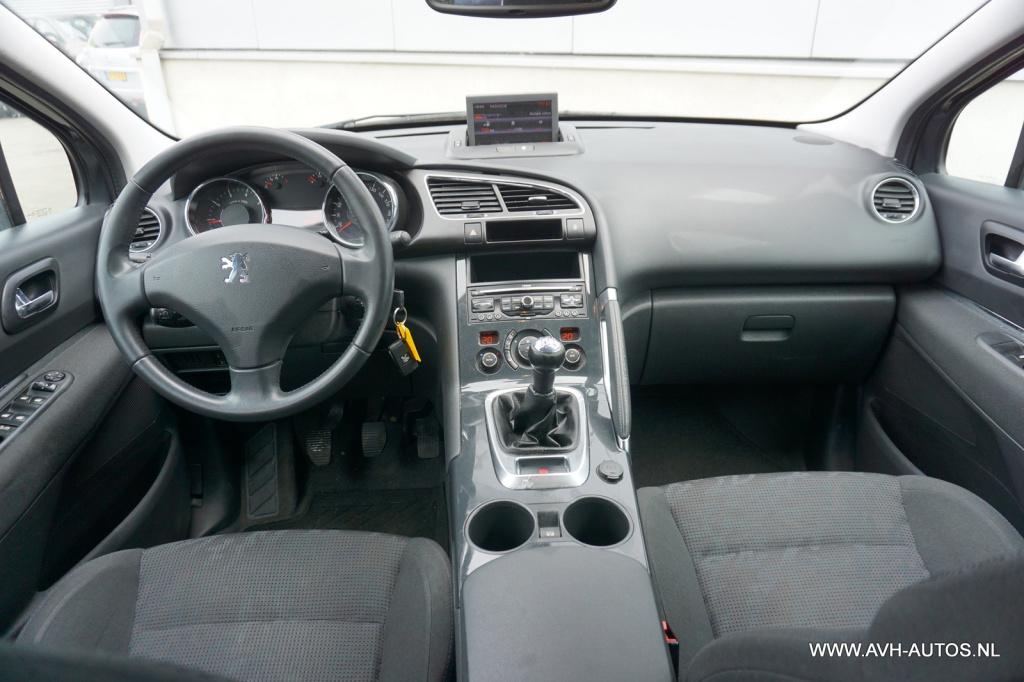 Peugeot 3008 1.6 vti active
