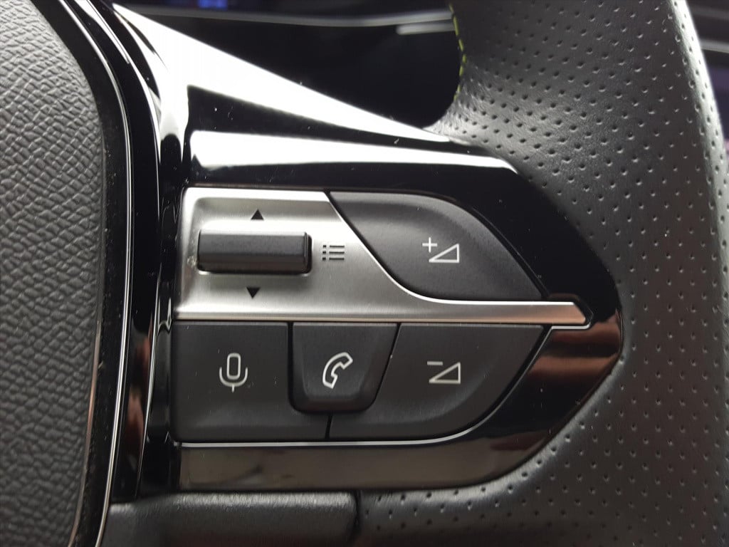 Peugeot 408 1.2 puretech 130pk eat8 gt | applecarplay & androidauto | cruis