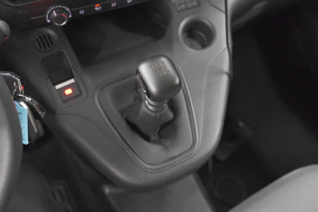 Peugeot Partner 1.5 bluehdi 100 s&s l1 | trekhaak | apple carplay | laadrui