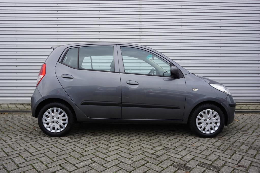 Hyundai I 10 1.25i dynamic cool automaat - airco / elektr. ramen / nap