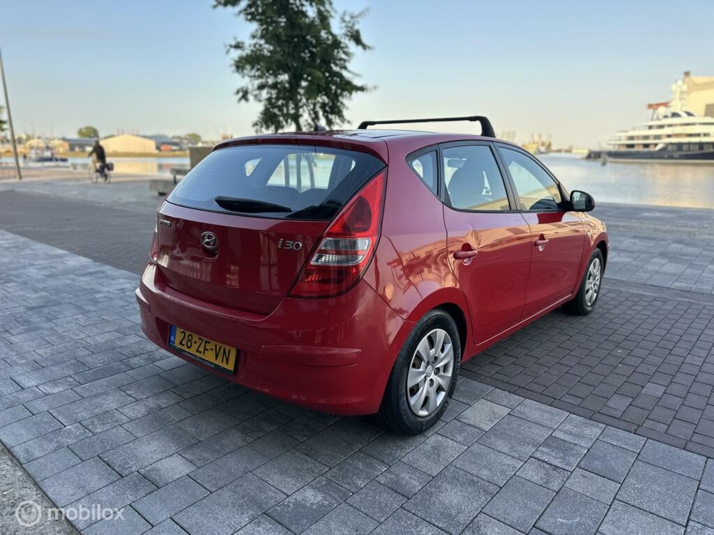 Hyundai i30 1.6i Dynamic Airco Cruise kmst157.649 Nap BJ2008