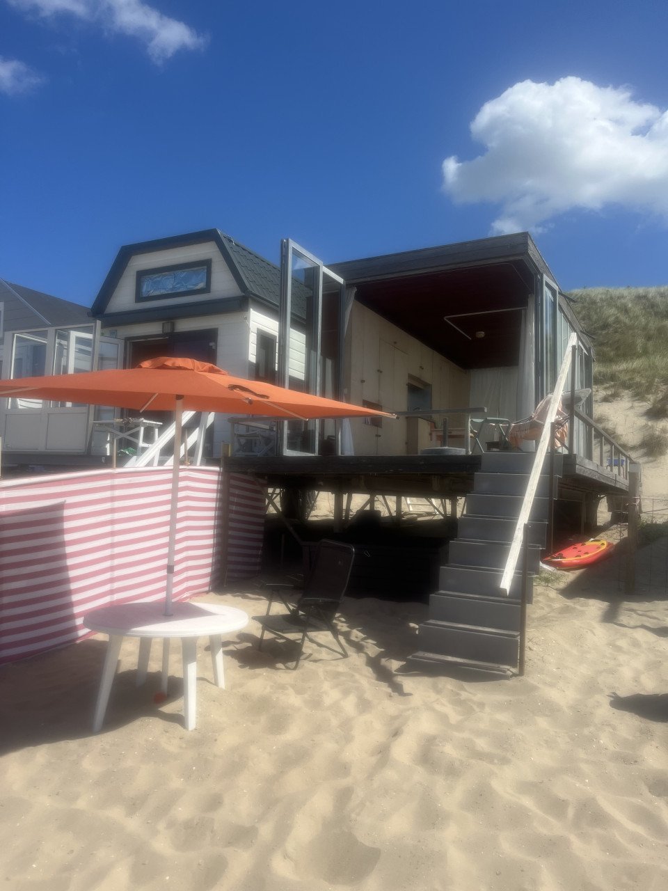 Uniek Slaapstrandhuisje te huur!