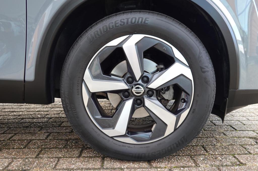 Nissan Qashqai 1.3 mhev xtronic n-connecta