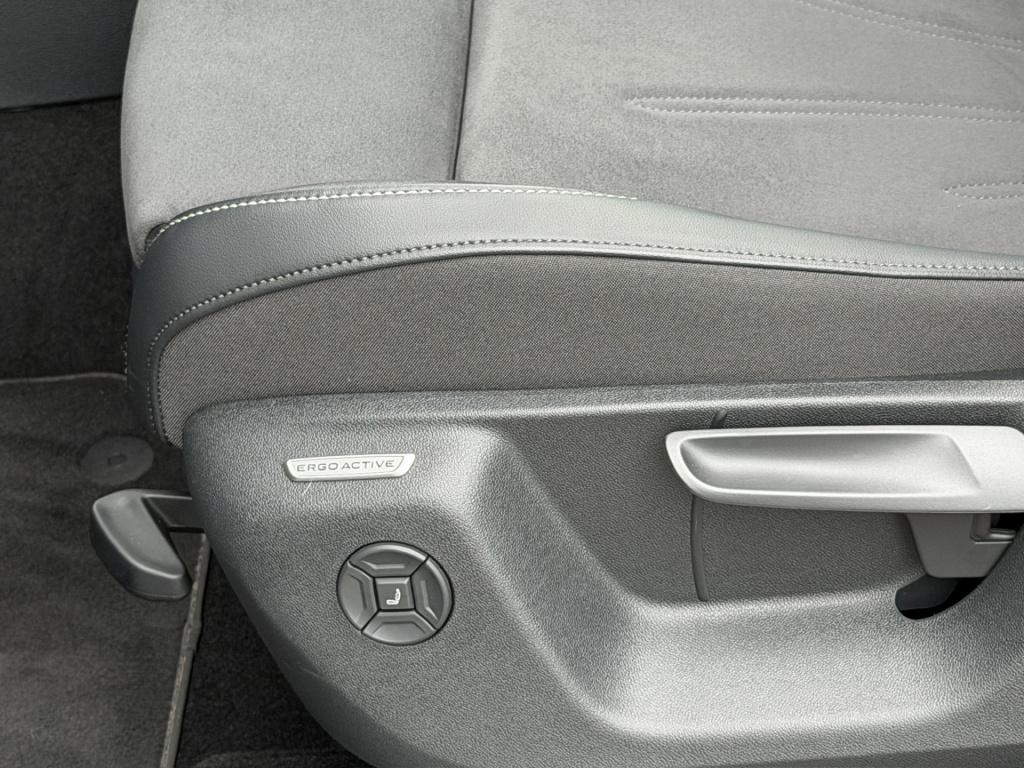 Volkswagen Tiguan 1.5 ehybrid elegance 204pk | trekhaak | 20 inch | 360 cam