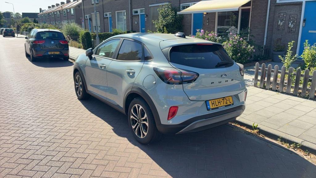 Ford Puma 1.0 ecoboost hybrid titanium