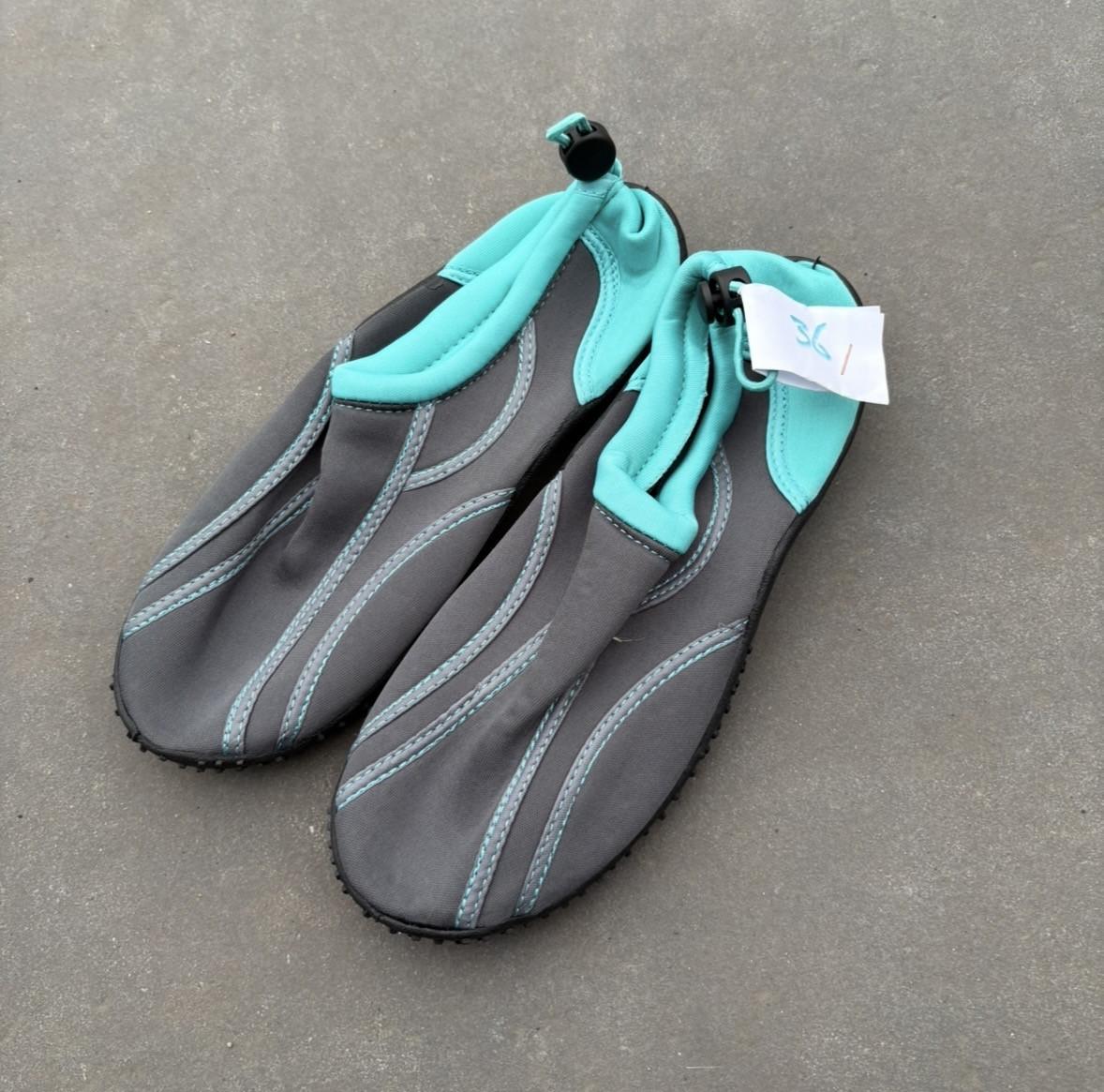 Waterschoenen
