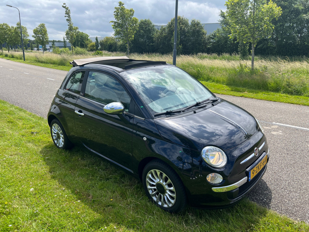Topstaat; Fiat 500 Cabrio uit 2015 met slechts 78.000 km
