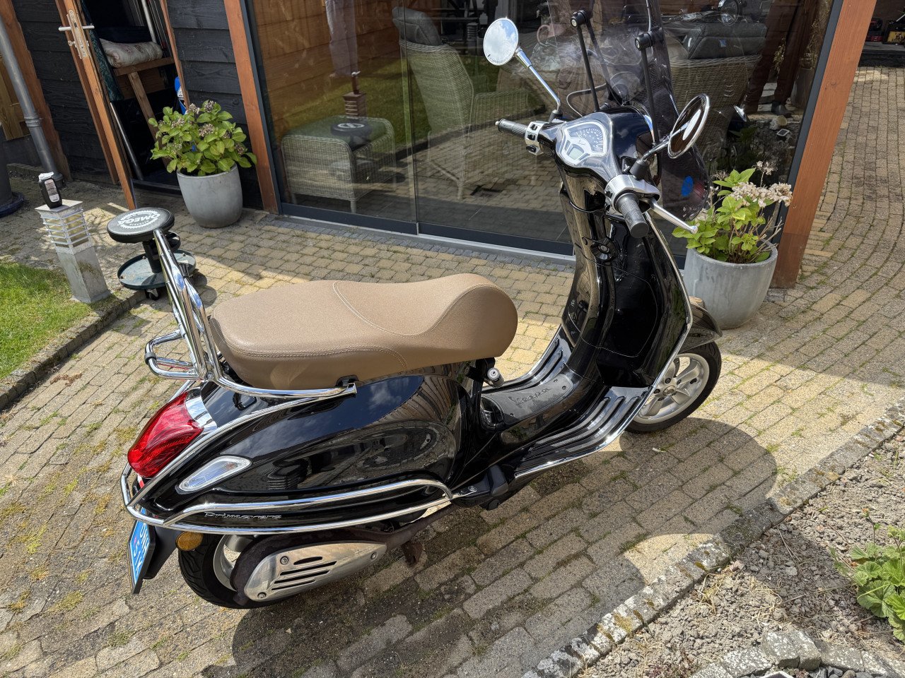 Vespa Primavera 4t 2017 zwart