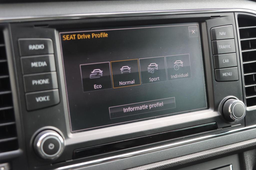 Seat Leon st 1.4 ecotsi fr 150pk | trekhaak | navi | stoelverwarming