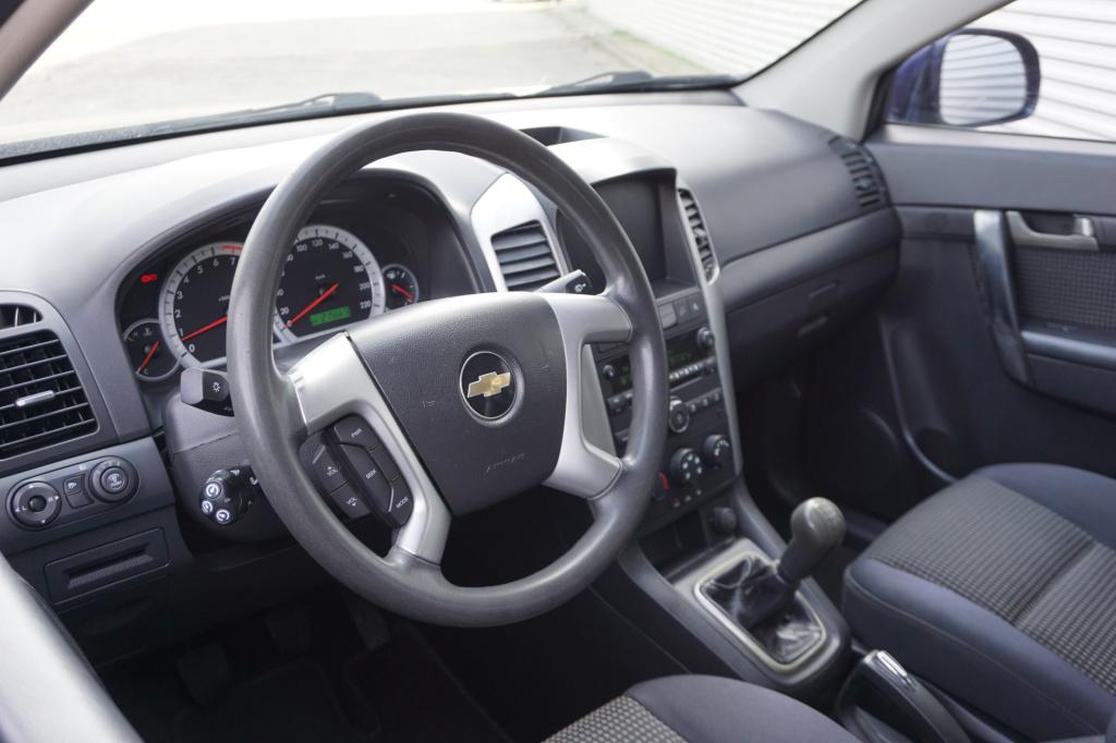 Chevrolet Captiva 2.4i style 2wd 7p airco / elektr. ramen / cruise / parkee