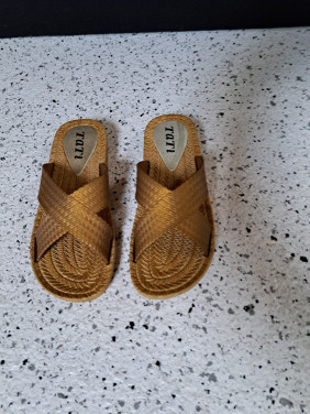 Tati slippers