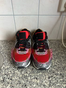 Nike Air Max 38