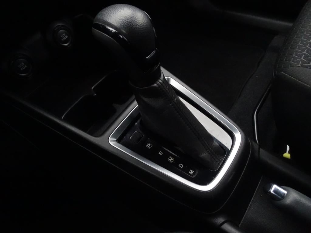 Suzuki Swift 1.0 stijl automaat | stoelverwarming | navi | bluetooth