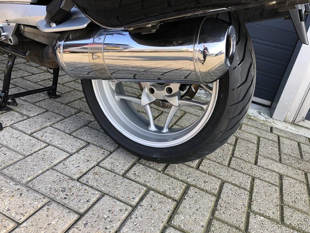 BMW R1200RT ABS uit 2005 met 79dkm, comfortzadel, topkoffer etc €3795,-