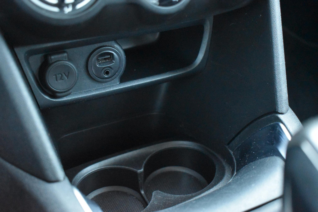 Peugeot 208 1.2 puretech active | airco | cruise control | apple carplay/an