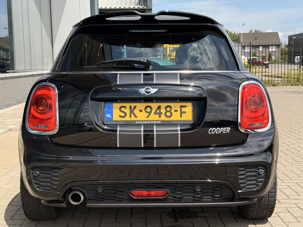 Mini Cooper mini 1.5 king’s cross | john cooper works | navi | cruise | led