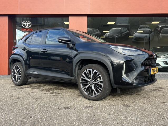 Toyota Yaris Cross 1.5 hybrid executive aut. | half-lederen bekleding | nav
