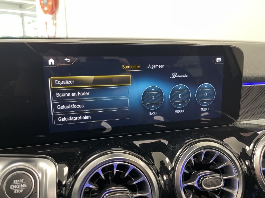 Mercedes-Benz Glb 200 amg line 7p. | 4x isofix | pano | burmester | 360 cam