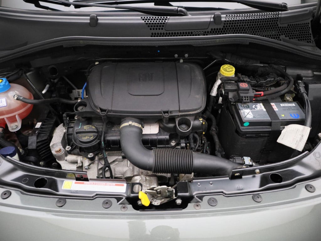 Fiat 500 1.0 hybrid lounge | navigatie | apple carplay / android auto | cru