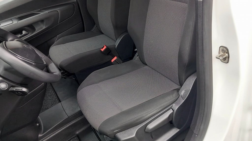 Peugeot Partner 1.5 bluehdi premium|cruisectr|applecarplay-android
